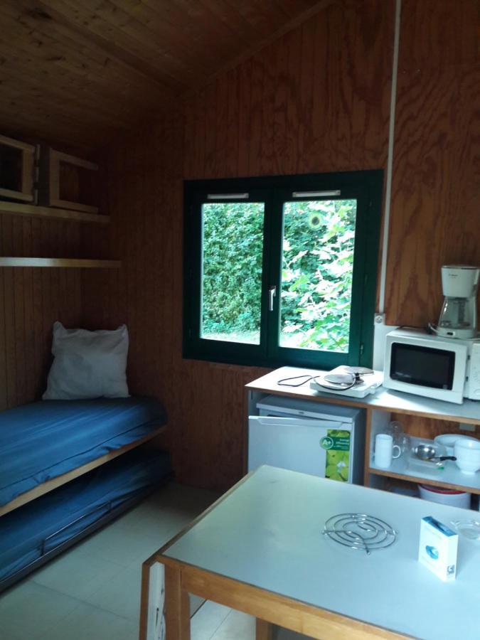 Camping Les Feuilles Chauffailles מראה חיצוני תמונה